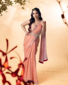 Masoom Shankar Instagram - 💛❤️

Outfit & Styling- @studio149
Shot by- @parvathamsuhasphotography 
Hair and Make up-@salomirdiamond 
Jewellery- @thegarnet.in
.
.
.
.
.
.
.
.
.
.

#masoomshankar #maasoom #shankar #maasoonshankarinsta #maasoominsta #celebrity #traditional #traditionalwear #ethnic #ethnicwear #picture #latestpicture #instagram #instadaily #instalike #instapic #instafashion #bollywood  #celebration #bollywoodmovies #bollywoodactress #bollywoodstyle #actor #actorslife #actors #actress #actresses #bollywoodactor