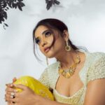 Masoom Shankar Instagram – 💛💃

Outfit & Styling- @studio149
Shot by- @parvathamsuhasphotography 
Hair and Make up-@salomirdiamond 
Jewellery- @thegarnet.in
.
.
.
.
.
.
.
.
.
.

#masoomshankar #maasoom #shankar #maasoonshankarinsta #maasoominsta #celebrity #traditional #traditionalwear #ethnic #ethnicwear #picture #latestpicture #instagram #instadaily #instalike #instapic #instafashion #bollywood  #celebration #bollywoodmovies #bollywoodactress #bollywoodstyle #actor #actorslife #actors #actress #actresses #bollywoodactor