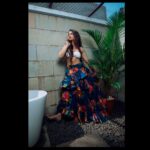Masoom Shankar Instagram - Glamming my way into 2023 with ‘Chica Vibes’ 🏝️ . . 📸 @johan_sathyadas 👗 @chaitanyarao_official 💄 @makeupbywanshazia 🎨 @whoizsri 📍 @radissonbluresorttemplebay . . . . . . . #maasoomshankar #photoshoot #españa #2022 #yearend #tropicalvibes #chaitanyarao #potraitphotography #colorful #goodvibes #beautiful #travelphotography #actorslife #grateful #love #live #slaying #interiordesign #decor #lifestyle #blogger #influencer #influencermarketing #explorepage Radisson Blu Temple Bay Beach Resort