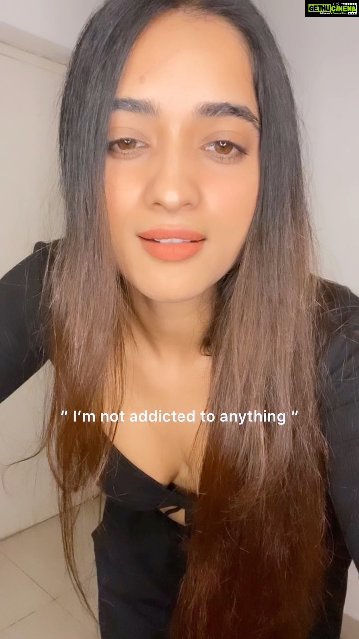Masoom Shankar Instagram - No addictions whatsoever 😂 . . . . . . . . . . . . . . . . . . #maasoomshankar #masoomshankar #reels #reelsviral #trending #reelit #timepass #goodvibes #goodmood