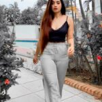 Masoom Shankar Instagram - Coming soon on feed with pictures in this #ootd #teaser ☺️ . . . . . . . . #maasoomshankar #masoomshankar #slowmotion #reels #casualstyle #casuallook #ootdfashion #actor #chennai #hnm #walk #reels #trending #reelitfeelit #reelsvideo #viral