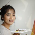 Masoom Shankar Instagram - ❤️ . . . . . . . . . . #maasoomshankar #masoomshankar #trending #photoshoot #pretty #girl #artist #art #paintingart #painting🎨 #blackdress #colourful #basic #organics #ootd #painting #paint #paintings #color #colorful #colors #colour #colours #colourful #painter #model #hotmodel #models #latestmodel #artistgallery