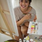 Masoom Shankar Instagram - Painting my own reality🎨 . . . . . . . . . . #maasoomshankar #masoomshankar #trending #photoshoot #pretty #girl #artist #art #paintingart #painting🎨 #blackdress #colourful #basic #organics #ootd #painting #paint #paintings #color #colorful #colors #colour #colours #colourful #painter #model #hotmodel #models #latestmodel #artistgallery
