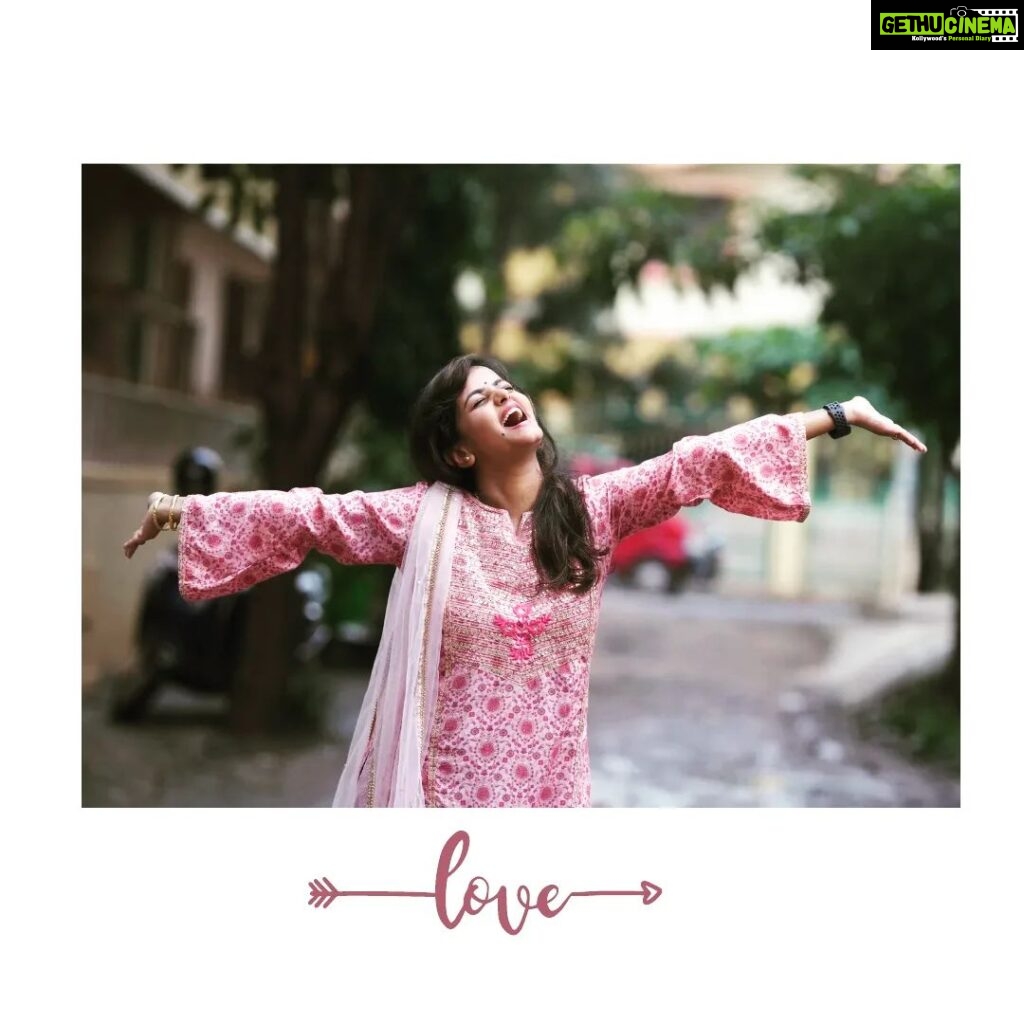 Mayuri Kyatari Instagram - 💕 #love #life #free #calm #positive #happiness