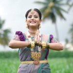 Mayuri Kyatari Instagram - ವರಮಹಾಲಕ್ಷ್ಮಿ ಹಬ್ಬದ ಹಾರ್ದಿಕ ಶುಭಾಶಯಗಳು 🥰 Makeup 💄 @sumareddy_makeovers Hair @ramya_hairstylist Outfit @designertrends_rentaloutfits Jewellery @kiran.bridal.jewelry Video @suhas_sapthagiri Pictures coming soon💎 #festival #varamahalakshmi #vibe #treditional #fashion #trending #love