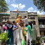 Mayuri Kyatari Instagram - ದೇಶದ ಎಲ್ಲ ಮಹಿಳೆಯರ ಪಾಲಿಗೆ ಐತಿಹಾಸಿಕ ಕ್ಷಣ... ಸ್ವಾತಂತ್ರ್ಯ ದಿನಾಚರಣೆಯ ಅಂಗವಾಗಿ, ಬೆಂಗಳೂರಿನ ಕಾಂಗ್ರೆಸ್ ಭವನದಲ್ಲಿ ಇಂದು ಚಿತ್ರನಟಿ ಮಯೂರಿ ಅವರು ಧ್ವಜಾರೋಹಣ ನೆರವೇರಿಸಿದರು. ಕರ್ನಾಟಕ ಪ್ರದೇಶ ಯುವ ಕಾಂಗ್ರೆಸ್ ಉಪಾಧ್ಯಕ್ಷರಾದ ಭವ್ಯ. ಆರ್. ಕೆ, ಕೆಪಿವೈಸಿ ಸಾಮಾಜಿಕ ಜಾಲತಾಣ ಅಧ್ಯಕ್ಷರಾದ ರಾಹುಲ್ ಮನೋಜ್ ಕುಮಾರ್ ಹಾಗೂ ಪದಾಧಿಕಾರಿಗಳು, ಕಾರ್ಯಕರ್ತರು ಉಪಸ್ಥಿತರಿದ್ದರು. #IndependenceDayIndia #ShakthiSuperShe #IndiaKiShakti