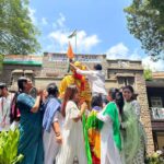 Mayuri Kyatari Instagram - ದೇಶದ ಎಲ್ಲ ಮಹಿಳೆಯರ ಪಾಲಿಗೆ ಐತಿಹಾಸಿಕ ಕ್ಷಣ... ಸ್ವಾತಂತ್ರ್ಯ ದಿನಾಚರಣೆಯ ಅಂಗವಾಗಿ, ಬೆಂಗಳೂರಿನ ಕಾಂಗ್ರೆಸ್ ಭವನದಲ್ಲಿ ಇಂದು ಚಿತ್ರನಟಿ ಮಯೂರಿ ಅವರು ಧ್ವಜಾರೋಹಣ ನೆರವೇರಿಸಿದರು. ಕರ್ನಾಟಕ ಪ್ರದೇಶ ಯುವ ಕಾಂಗ್ರೆಸ್ ಉಪಾಧ್ಯಕ್ಷರಾದ ಭವ್ಯ. ಆರ್. ಕೆ, ಕೆಪಿವೈಸಿ ಸಾಮಾಜಿಕ ಜಾಲತಾಣ ಅಧ್ಯಕ್ಷರಾದ ರಾಹುಲ್ ಮನೋಜ್ ಕುಮಾರ್ ಹಾಗೂ ಪದಾಧಿಕಾರಿಗಳು, ಕಾರ್ಯಕರ್ತರು ಉಪಸ್ಥಿತರಿದ್ದರು. #IndependenceDayIndia #ShakthiSuperShe #IndiaKiShakti