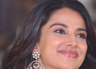 Meenakshi Chaudhary Instagram - Various shades of Meenaakshi 🥰🌊🌪️🤍 The last few years have been a roller coaster ride of emotions and phases of life like I’ve never experienced ! I fell , I tried , I got up and everything else that happened in between. I’ve learnt to introspect and view life for what it is and not what I perceive it to be and that has been a life changing experience. The one thing that has been constant through every phase was that smile that made me realise that everything gets better with time 😊 So, for anyone who is in whatever phase of their life right now - good or bad , just remember to have that one thing you can think of in life that brings a smile 🫶🏽😊 On that note , posted some random set of pictures I love from different phases of life in recent times 🥰