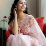 Meenakshi Chaudhary Instagram – Living in my 💭 

Styled by – @riechamallick
Outfit by – @picchika
Jewellery by – @parishrijewellery
Shot by – @im_benmoses 
Hair by- @chinnisrinu_stylist
Make up by- @chadarasapallivamsikrishna