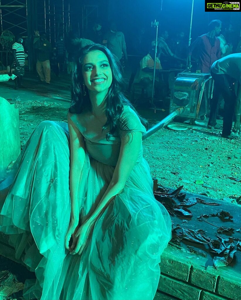 Meenakshi Chaudhary Instagram - Little bts from kolai 🥰 this one is truly special With literally all the blood and sweat being poured into it 🥹🫶🏽 #kolai