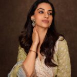 Meenakshi Chaudhary Instagram – Prayers and blessings and all things nice ✨💫🙏🏽🥰

Styled by – @riechamallick
Outfit by – @shopmulmul
Jewellery by – @karnikajewelshyd
Clicked by – @pranav.foto 
Make up by – @nehabagga21 
Hair by- @chinnisrinu_stylist