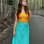 Meenakshi Govindarajan Instagram - Wearing @tamarachennai 🌸