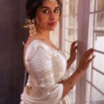 Meenakshi Govindarajan Instagram – Wearing @ivalinmabia