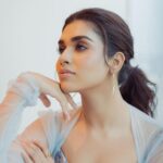 Meenakshi Govindarajan Instagram - @studio149 @salomirdiamond @parvathamsuhasphotography