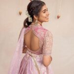 Meenakshi Govindarajan Instagram - @studio149 @salomirdiamond @ganesh_toasty