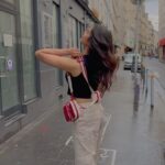 Meenakshi Govindarajan Instagram - On se Voit à Paris? 😉🫶🏻