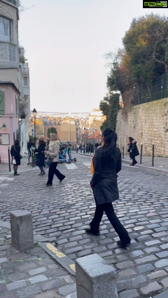 Meghana Gaonkar Instagram - You know ;) Montmartre