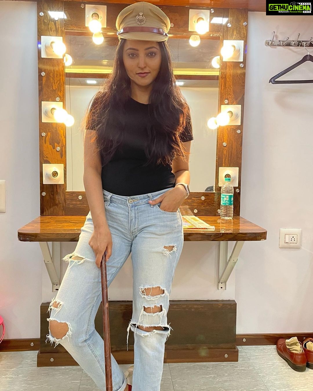 Meghana Gaonkar Instagram - What caption👮🏻♀️just look at me🤘🏻