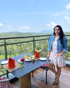 Meghana Gaonkar Instagram - Breakfast with a view🤌 
~
@greattrailswayanad @greattrailsbygrt 
#Wayanad #Kerala #BreakfastWithAView