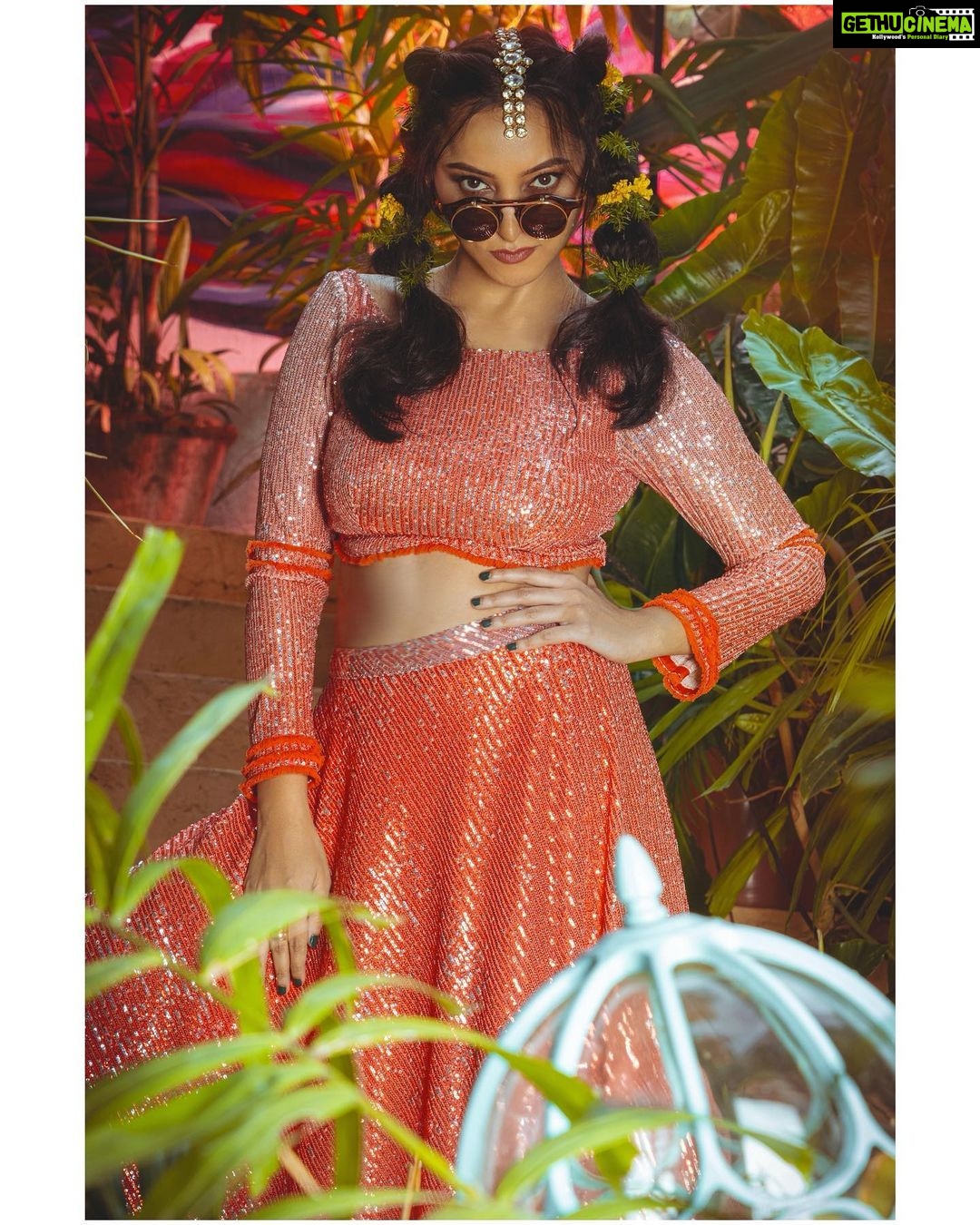 Meghana Gaonkar Instagram - Quirk work quirk work quirk🦊’ Concept & styling: @memsahib_byshachinaheggar