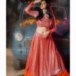 Meghana Gaonkar Instagram - When the master sang ಮೇಘ ಬಂತು ಮೇಘ ..she looked up to the clouds in love but he actually meant me. 💫 (🙈was out of captions, kindly bear with it😛) ~ Photography: @_trip_lenz_ Styling: @memsahib_byshachinaheggar MUA: @pannasmakeuppvtltd