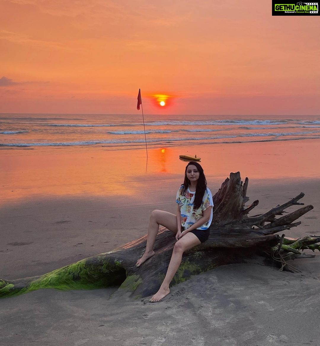 Meghana Gaonkar Instagram - Long time you sea..🧡 Morjim