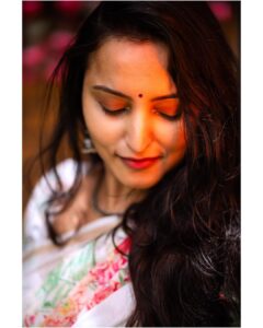 Meghana Gaonkar Instagram - 🌺
~
For @sankalpa_angadi styled by @sahanastylediary clicked by @framesbyvikaskakolu & make up by @makeovers_sudhanatesh
