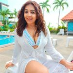 Meghna Naidu Instagram - Life in white is just Right !!! #white #poolday #whitevibes #positivequotes #positivethinking #photooftheday #vibecheck