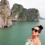 Meghna Naidu Instagram - Throwback to once upon a time when Selfie stick wasn't common to carry and Vietnam wasn't common to travel to...!!! #throwback #throwbackmemories #halongbay #halongbaycruise #halongbayvietnam #travewithus #meghnanaidu