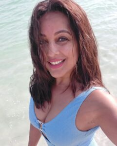 Meghna Naidu Instagram - Turning a year younger yet again... 

Thankful 
Grateful 
Blessed 
Today and every single day ❤️

#itsmybirthday
#birthdayweek
#birthdaygirl