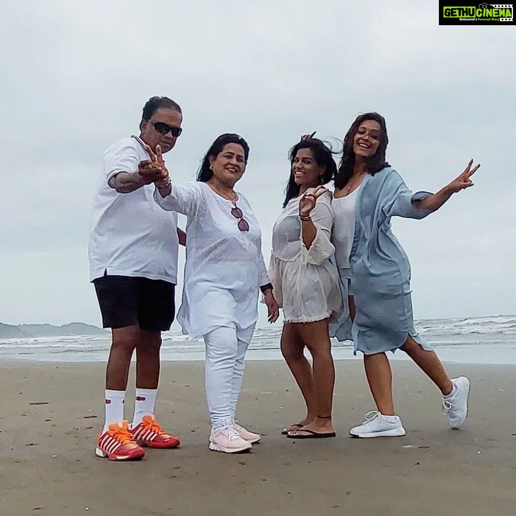 Meghna Naidu Instagram - The love in our family flows Strong and Deep, leaving us memories to treasure and keep ✨️ Miss you @elitetennisdubai #zoenaidu Somewhere in My World