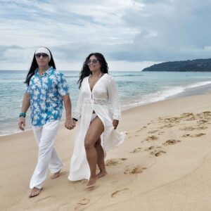 Meghna Naidu Instagram - Find a partner who gives you memories you will never ever forget !!! 

#husbandandwife 
#husbandisthebest 
#thankyouuniverse 
#karonbeachphuket 
#couplewhotravel 
#couplesgoals 
#couplelikethis 
#meghnanaidu