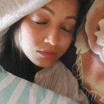 Meghna Naidu Instagram – Do you feel the pain of your doorbell ringing every morning for a thousand things ??? hahahaha…!!! 

#lifeinmumbai 
#crazymornings
#mumbailife
#doorbellsaga
#homesweethome