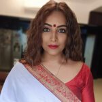 Meghna Naidu Instagram - No Indian girl can ever say no to the magic of a Saree... Am all ready to slay in my Saree 💕 #indianme #indianwear #meghnanaidu
