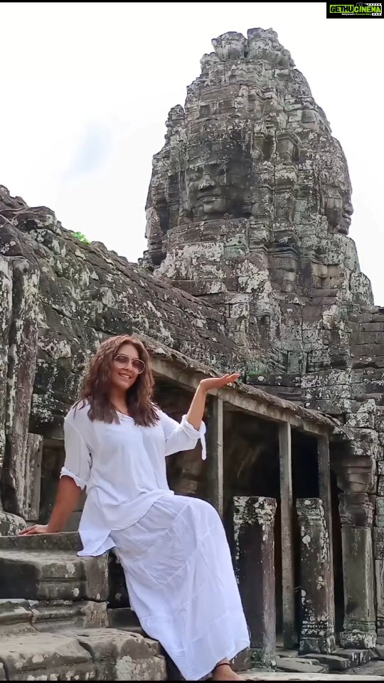 Meghna Naidu Instagram - Angkor Wat... You beauty 😍 #reelsinstagram #reeloftheday #cambodia #siemreap #angkorwat