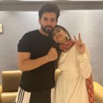 Miesha Saakshi Iyer Instagram - #rakshabandhan nahi Yeh toh lootere ahh gaye Rakhi baandhne @mieshaiyer #sisterlove #brothersisterlove #celebration #rakhi #mieshaiyer #jaybhanushali Mumbai, Maharashtra