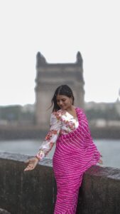 Mitali Nag Instagram - How can anyone not like rains ♥️
.
.
.
🎥  @arri_films_ 
Saree @kimpereiraofficial 
.
.
#mitaalinag #rains #trendingaudio #indianactress #333