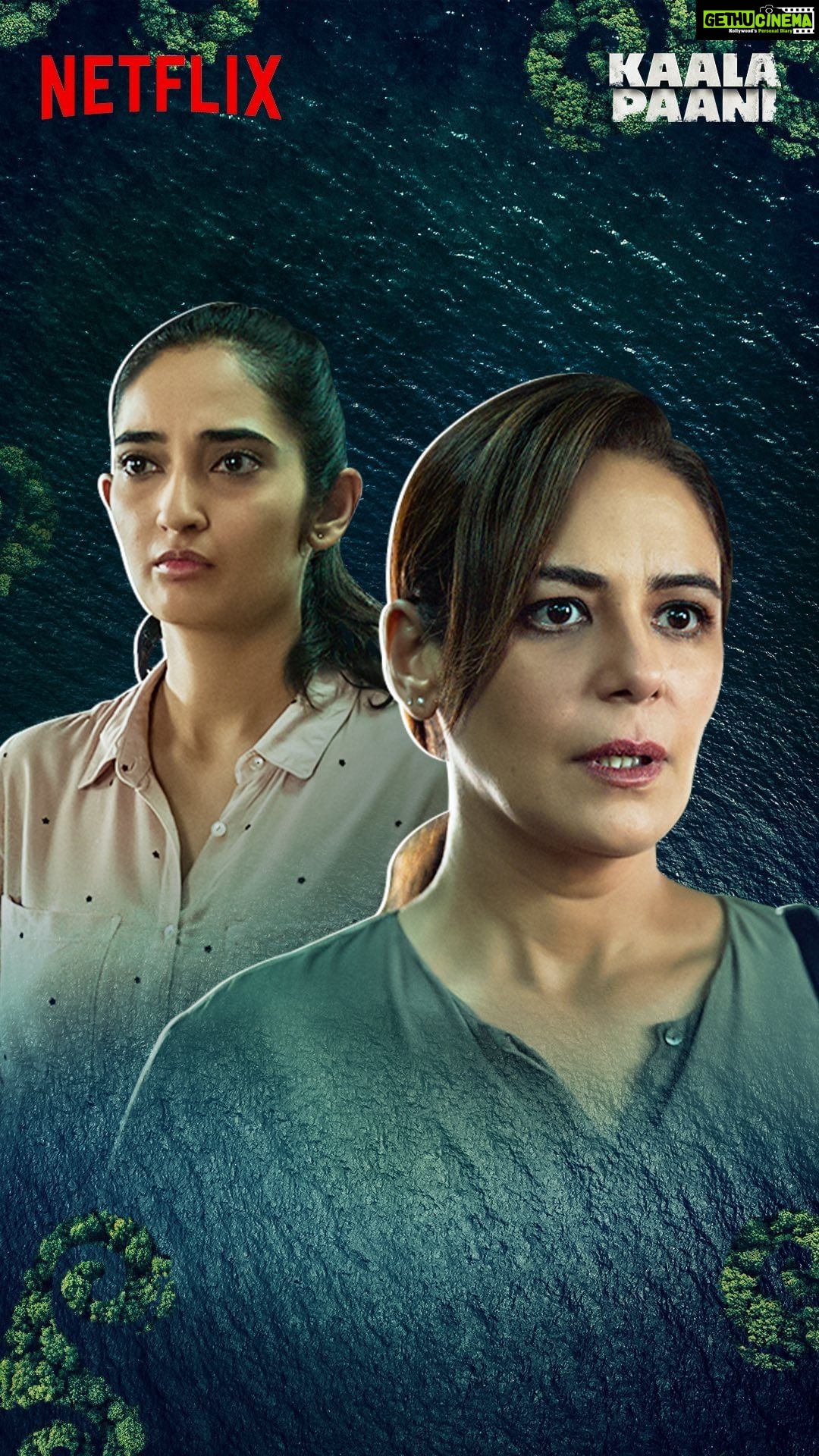 Mona Singh Instagram - Fighting against all odds, Dr. Soudamini Singh and Ritu are determined to solve the mystery of Kaala Paani! 🧐 #KaalaPaani premieres on 18 October, only on Netflix. @poshampa_pictures @eightypackabs @golaniamit @chhotathalaiva @khannasaurus @ashutoshgowariker @monajsingh @sukantgoel @ameyzone @_arushisharma @strictlyvikas @radhika___mehrotra @chinmay_d_mandlekar @poornimaindrajith @rajesh_khattar @sariikasingh @PriyanshJora/ @aradhya.aanjna/ @_payash_jain @shubhshivdasani @ksnomore @vaibhav_vishant @ewan_mulligan_dop @dhananjay_n @rakeshyadav.artncraft @netflix_in @smriti.schauhan @mansimao @rachitaarora01 @devjadhav @cosmicimmigrant @sunjmaurya @pseudo.nim @sandeepsaket