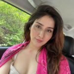 Monica Sharma Instagram - Hey💐💫 . . . . . . . . #sunkissed #instagram #selfie Mumbai, Maharashtra
