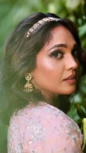 Mumtaz Sorcar Instagram - Tra-la-la-la-laaaa..!! 😉🌸✨🪷