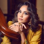 Mumtaz Sorcar Instagram – Hmmm… 
.
.
💄 @makeup.kaushikrajat 
💇🏼‍♀️ @rajat_chakroborty 
📸 @subhadipsamanta