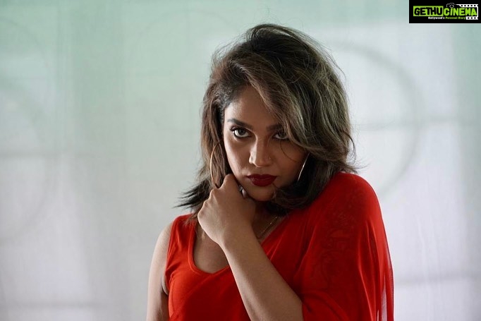 Mumtaz Sorcar Instagram - Introducing ‘Annie’ from “TASVEER “ a @muktiprime original…. More information coming soon…. 😉 @muktiprime @its_amitavaa #anirbanbasuroy @gopi_bhagat05 @ishathakkar1