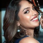 Mumtaz Sorcar Instagram - When you see me less, know I’m doing more… 😉 Feature for : Me & Moi 📸 @premmukherji 💄 @amitkarak