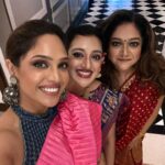 Mumtaz Sorcar Instagram – My magic mirrors…. ❤️❤️❤️❤️❤️🧿 
#family #sorcars #magic