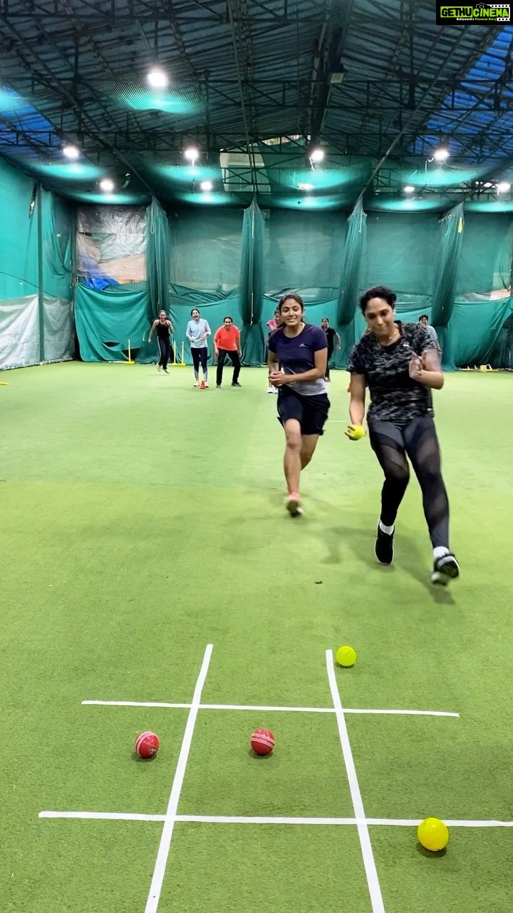 Mumtaz Sorcar - 1K Likes - When you need a bit of fun n games in between a strenuous shoot schedule… 😆🤪🏏