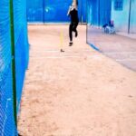 Mumtaz Sorcar Instagram - Getting there... Long way to go.. 🏏 Training session onnnn... This is the best part about being an actor. One gets to live so many lives in one lifetime...and this time I'm living the life of a cricketer. 🎬 Training to play cricket like an ace cricketer....it's tough 😅 specially when you've never played the game in your life! 😄😋 #shabaashmithu #womaninblue