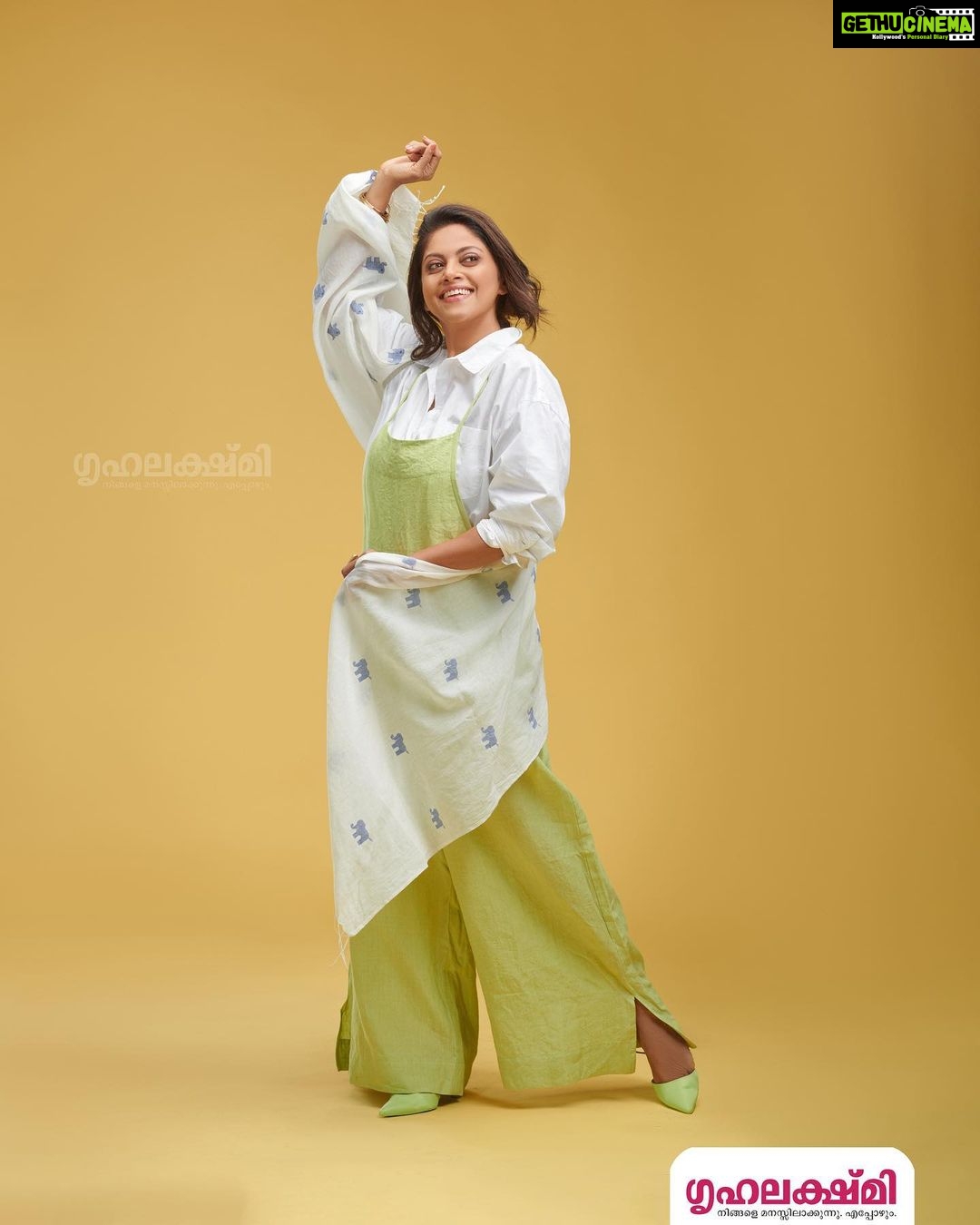 Nadhiya Instagram - Enjoyed my recent fun and cheerful photo shoot with Grihalakshmi 🧡- put together by a very talented team✨- magazine is out on the stands right now😊 Photography - @plan.b.actions Styling - @arjun_vasudevs HMUA - @femy_antony__ Styling team - @_anaaaaan_ Editorial - @grihalakshmi_ Interview by @rekha.nambiartm Wardrobe - Lime green Jumpsuit: @houseofambaram Floral White Kaftan: @roukabysreejithjeevan Bottle Green bandhini Attire: @byhand.in #photoshoot #magazine #style #fashion
