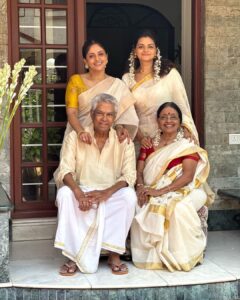 Nadhiya Instagram - May this Onam be showered with good luck, happiness and prosperity.. have a wonderful Onam🌼🌸

# festivals #onam #familytime #onamcelebration #kerala🌴