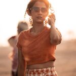 Namita Krishnamurthy Instagram – #HeySiri photo dump 🙃
Which is your favourite look? 💕
All styled by the incredible @mathura.manian 

📸: @themadrastouch 

#thinkindie #outfitpost #musicvideo #curlyhairstyles #feelingcute #namitakrishnamurthy #workingstills #behindthescenes