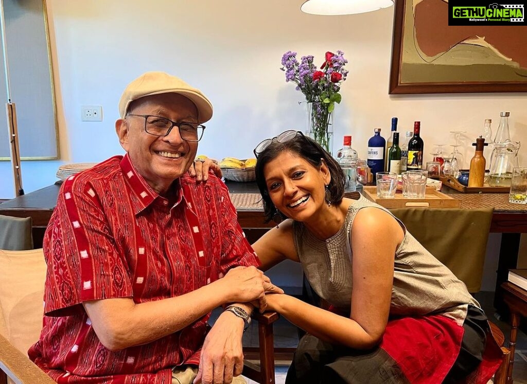 Nandita Das Instagram - To continue the story of hanging baskets, here is the living room. With some of my favourite people who I grew up with. Over the years, my father’s friends have become mine too. 🥰
